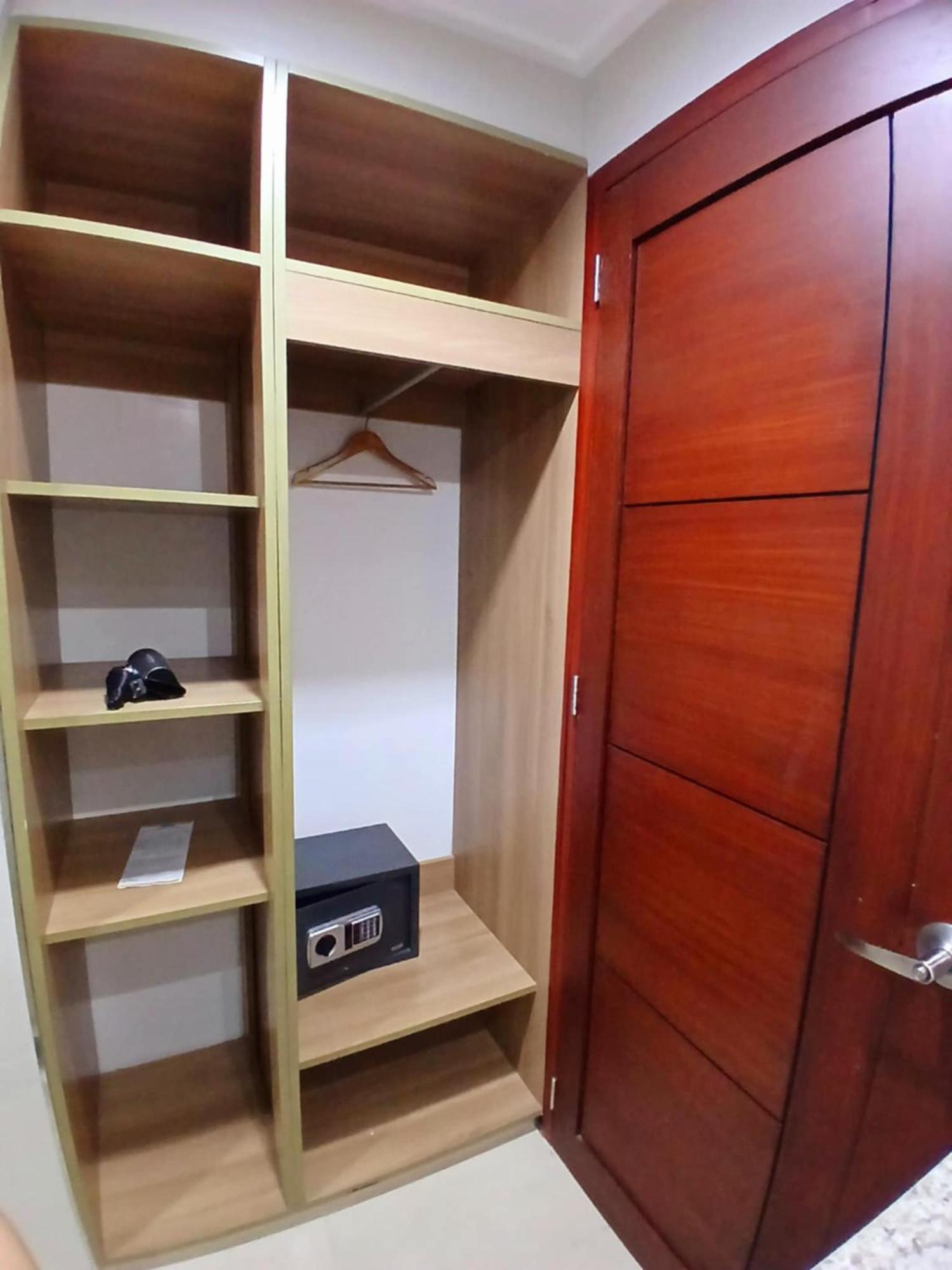 Dohera Hotel Cebu Ngoại thất bức ảnh