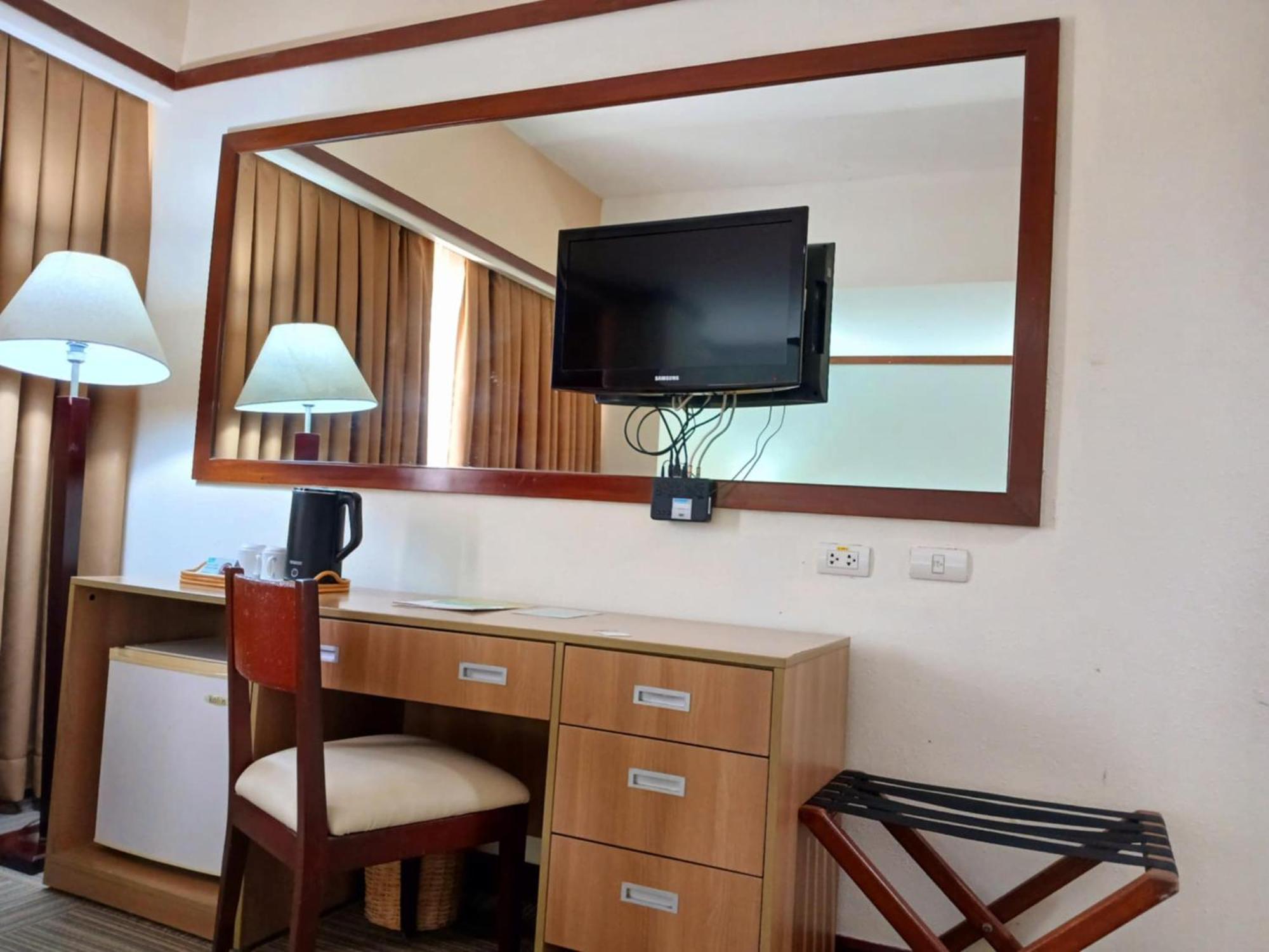 Dohera Hotel Cebu Ngoại thất bức ảnh